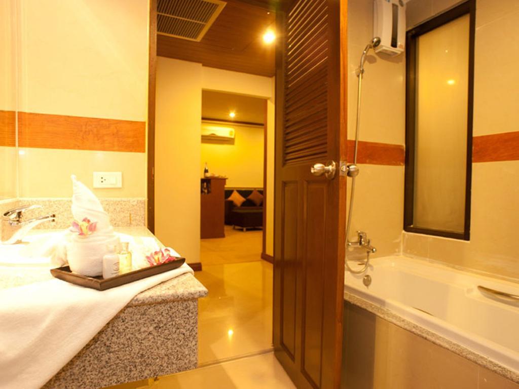Hansa Venetian Hotel Hat Yai Ruang foto